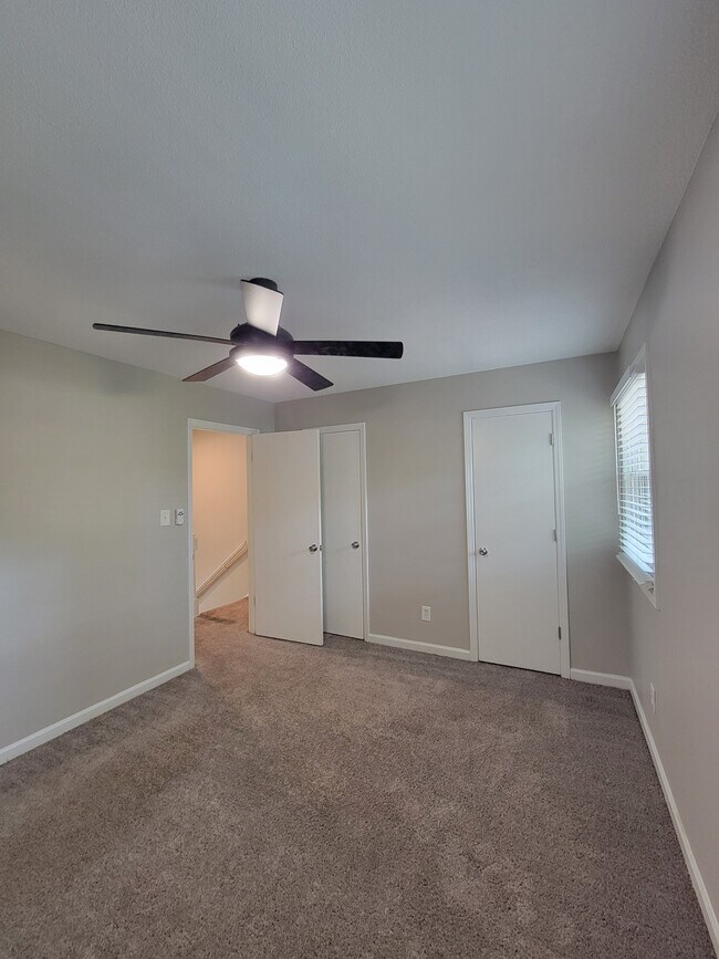 Building Photo - 6303 New Market Way