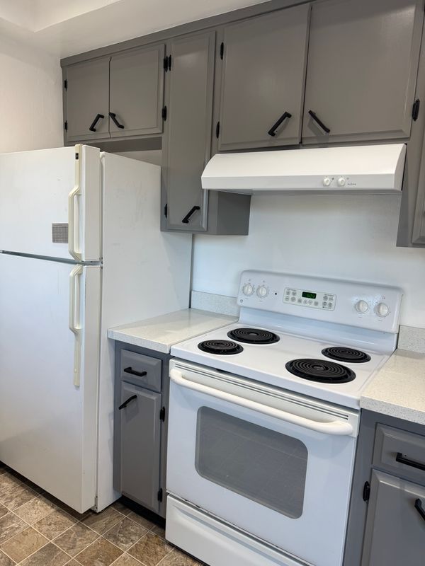 Building Photo - 849 Opal Dr