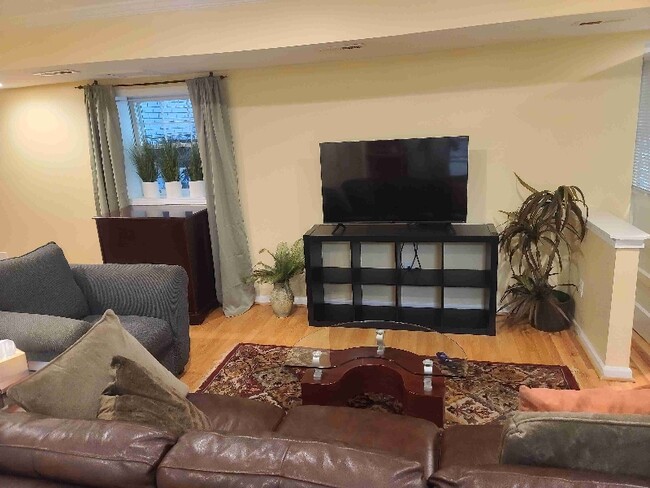 Building Photo - 6735 River Springs Ct NW