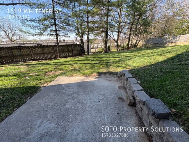 Building Photo - 1619 Whitener St