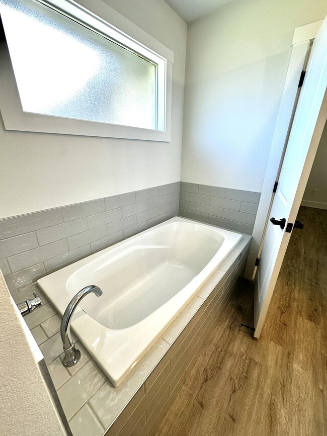 Building Photo - 6954 22nd Pl