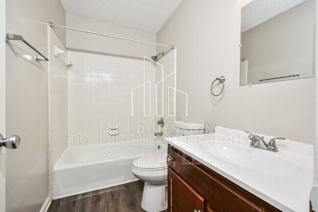 Building Photo - 4118 Causey St