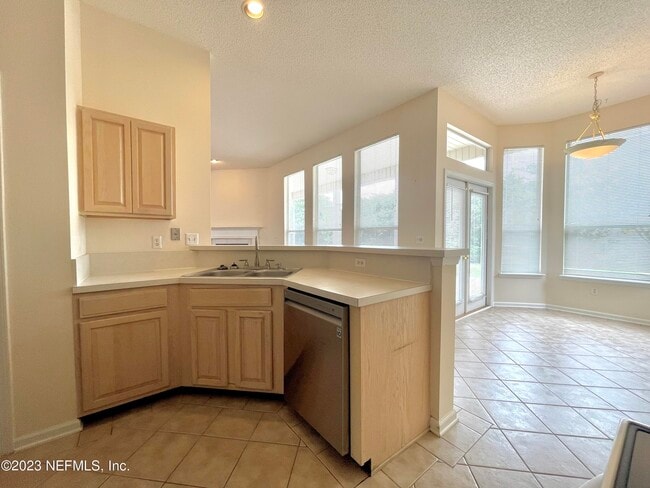 Building Photo - 12253 Antoni Ct