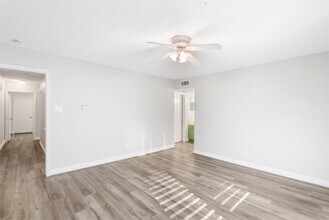 Building Photo - 781 Country Pl Dr