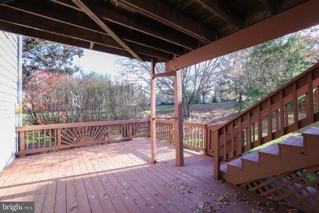 Building Photo - 47699 Whirlpool Square