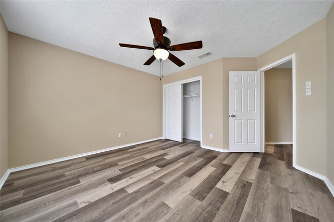 Building Photo - 1230 Birchstone Dr