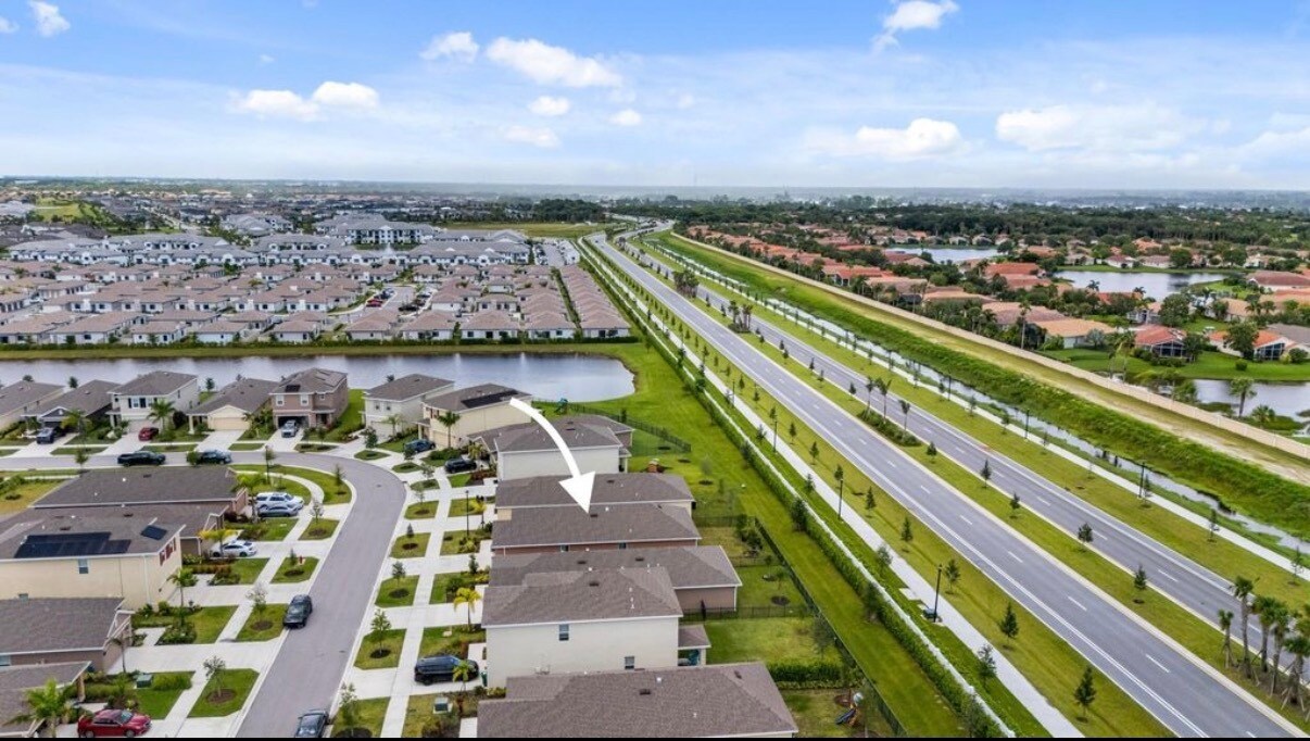 Building Photo - 12230 SW Rimini Way