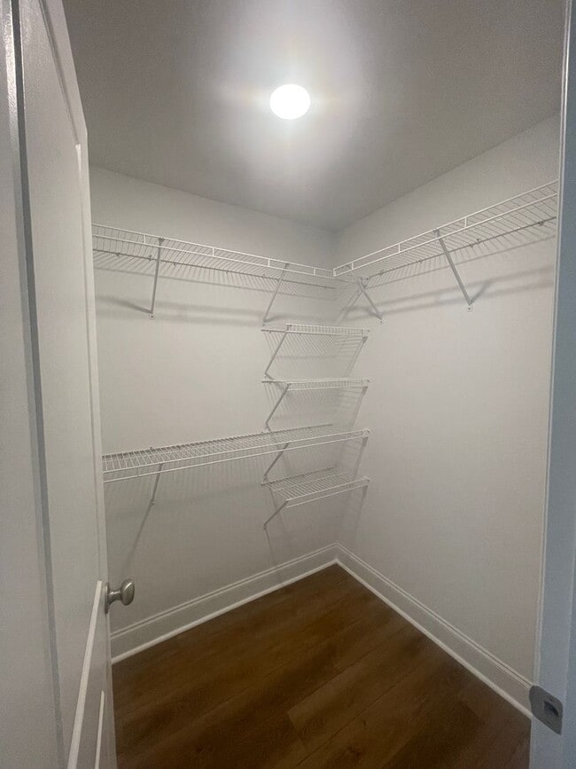 Building Photo - Ooltewah Rental 3 Bedrooms + Full Finished Basement