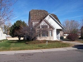 Building Photo - DH4937