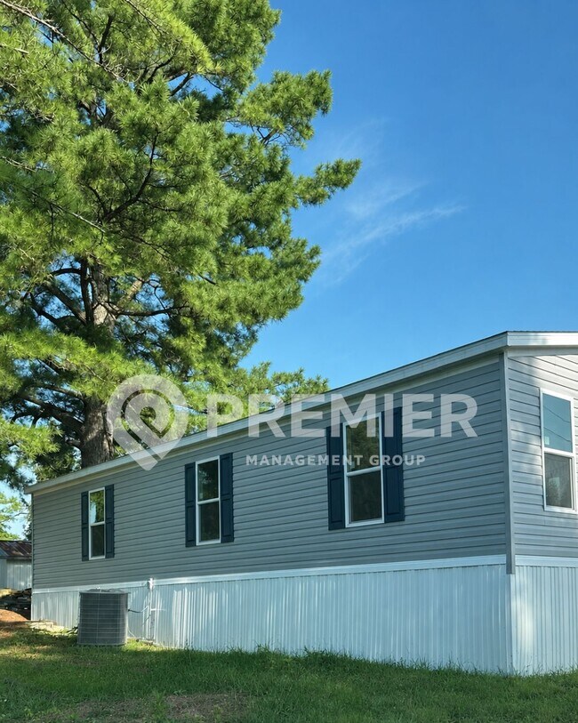 Building Photo - 161 Fowler Cir