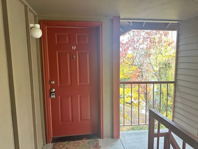 Primary Photo - 2 Bedroom Hillsdale Commons Apartment!