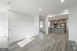 Building Photo - 146 Nassau St