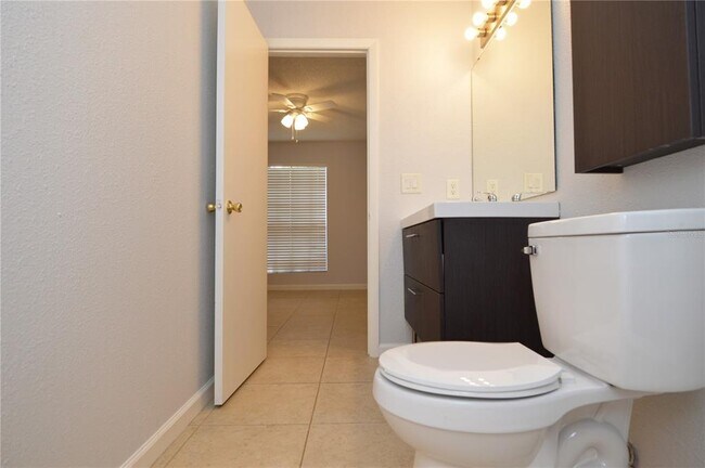 Building Photo - 8645 Fancy Finch Dr