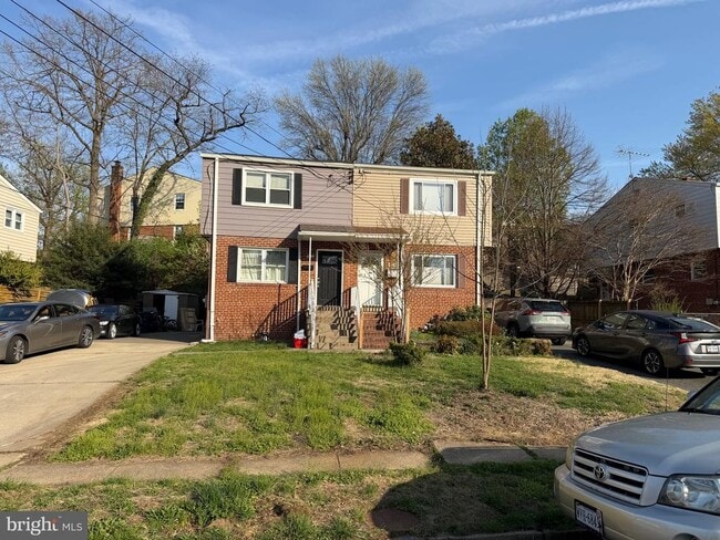 Building Photo - 5831 Mt Vernon Dr