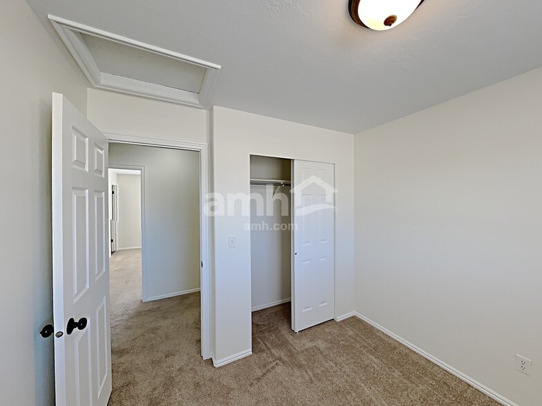 Building Photo - 3946 W 1450 N