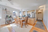 Building Photo - 2214 Colston Dr