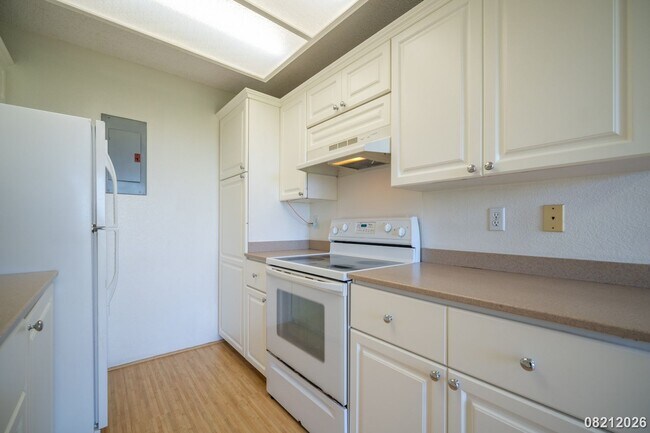 Building Photo - 94-1390 Kulewa Lp 42D