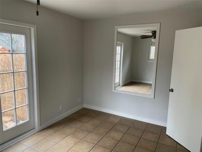 Building Photo - 4619 Jinx Ave