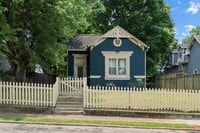 Building Photo - 228 Berry St