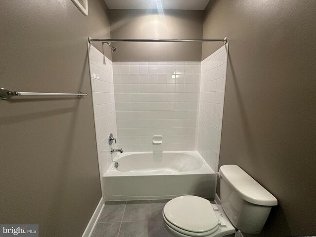 Building Photo - 13338 Arrowbrook Centre Dr