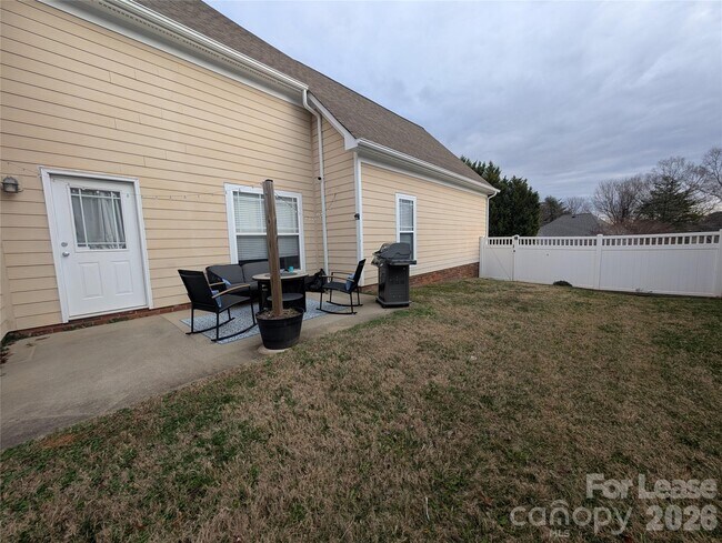 Building Photo - 20207 Colony Point Ln