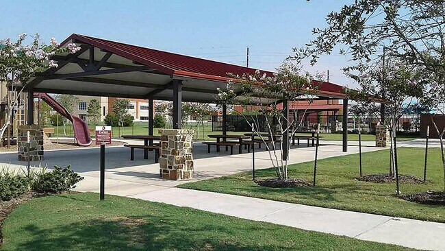 Building Photo - 23607 Legano Dr
