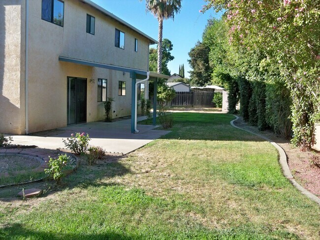 Building Photo - Near Beyer High School