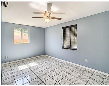 Building Photo - 4239 Ridgefield Ave