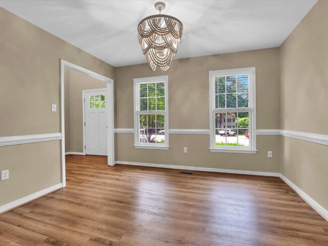Building Photo - 2409 Eagles View Pl