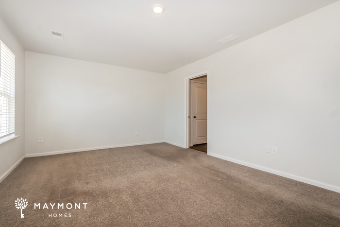 Building Photo - 523 Sugar Pne Dr