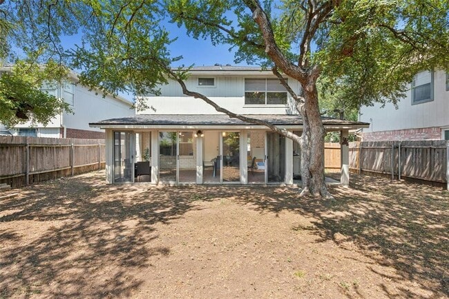 Building Photo - 8411 Glen Canyon Dr