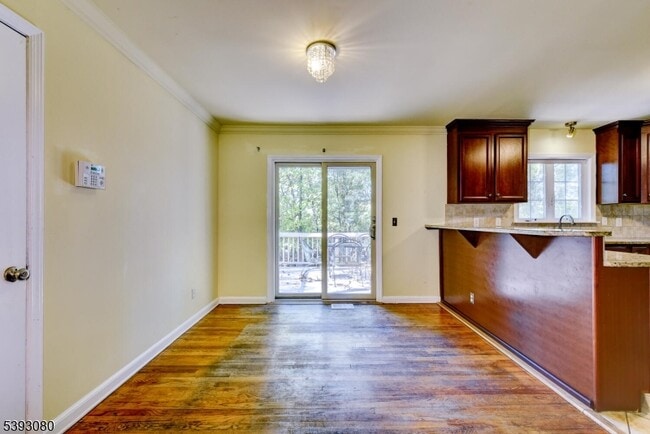 Building Photo - 109 Edgewood Dr