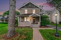 Building Photo - 127 Drace St