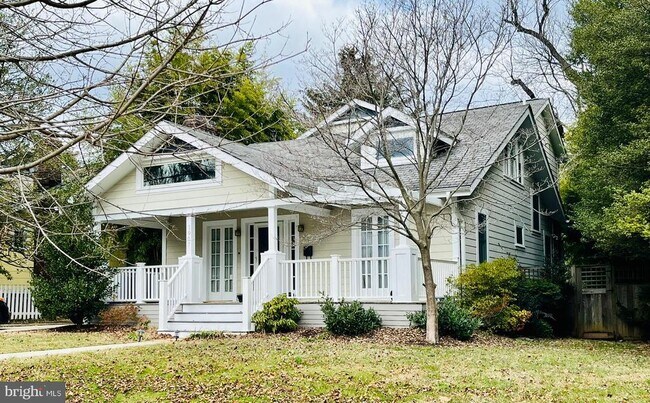 Building Photo - 1907 Luzerne Ave
