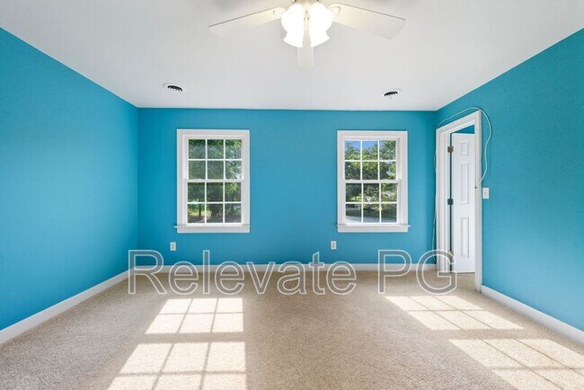 Building Photo - 1704 Clear Springs Cir