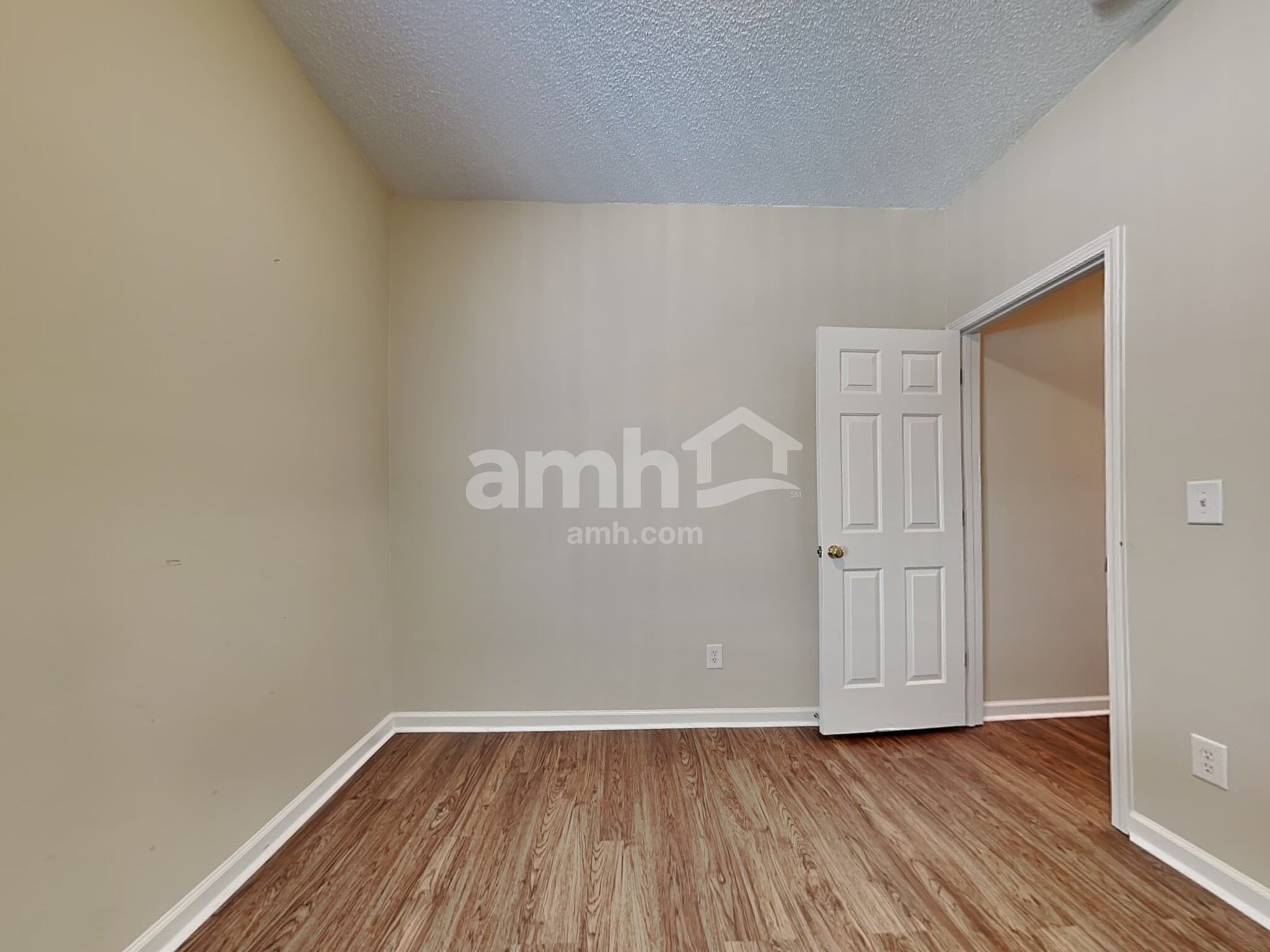 Building Photo - 109 Cannonsmill Ln