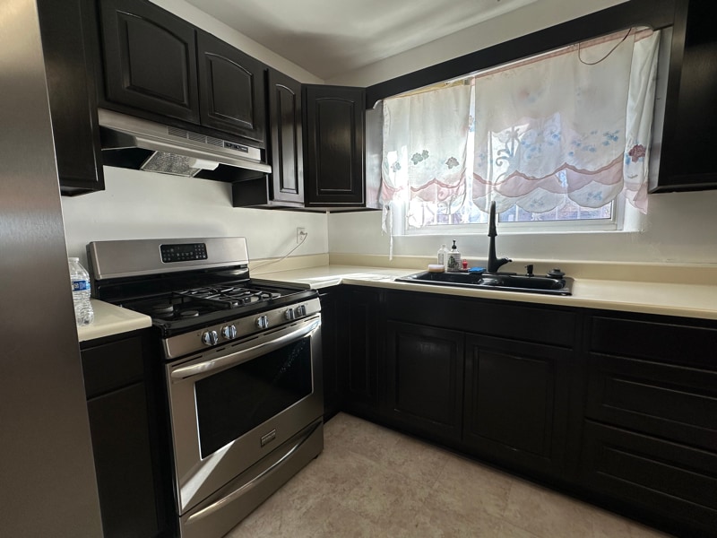 Building Photo - 1124 Indiana St SE