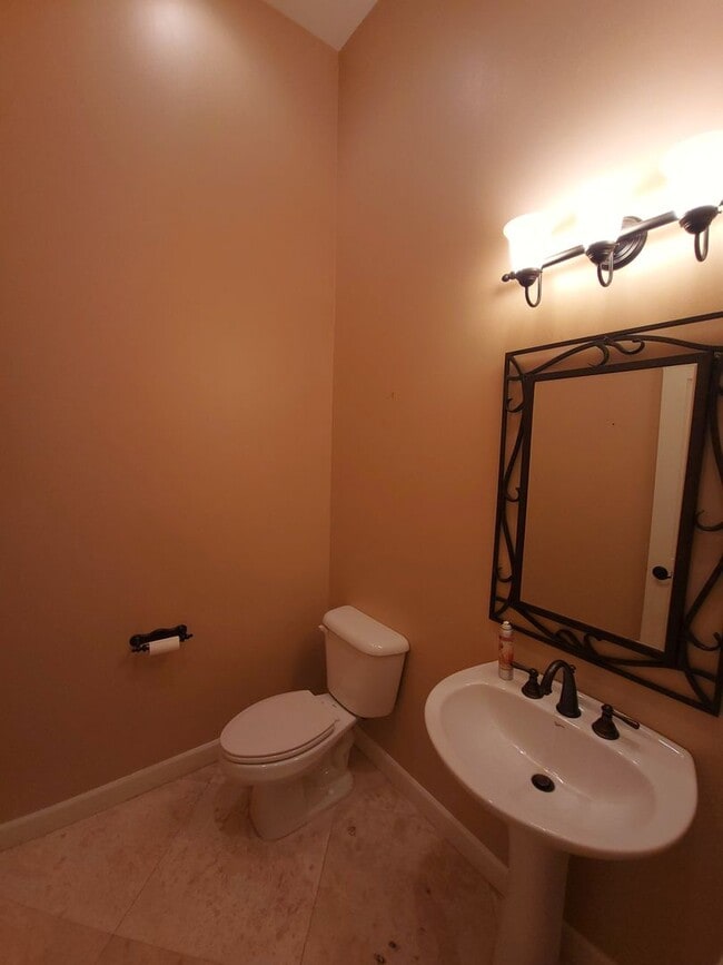 Building Photo - COMING SOON...BEAUTIFUL HOME ON HUGE LOT!