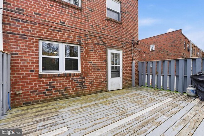 Building Photo - 3953 Lankenau Ave