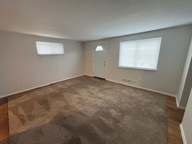 Building Photo - Beautiful Home for Rent