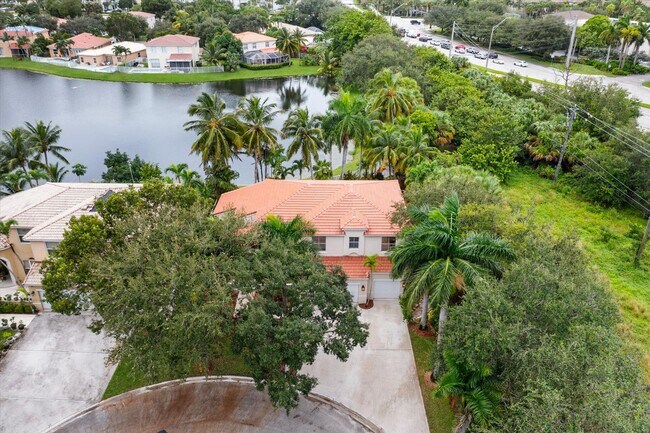 Building Photo - 4487 NW 42nd Terrace