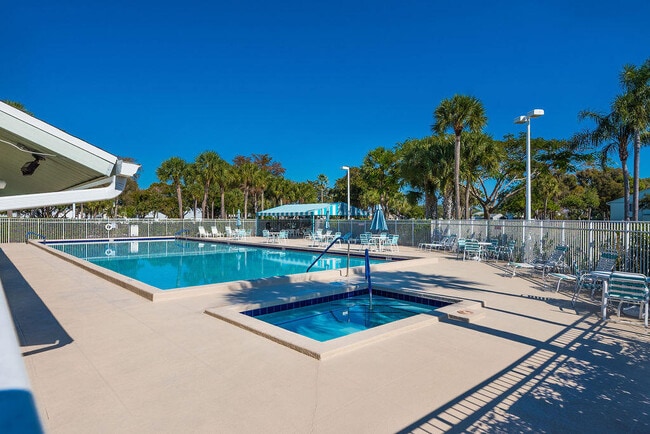 Building Photo - 3612 Alder Dr