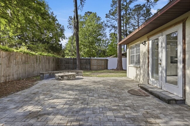 Building Photo - Location, location, location!