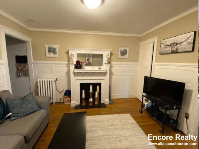 Building Photo - 448 Park Dr