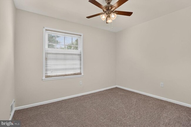 Building Photo - 9457 Jenerio Ct