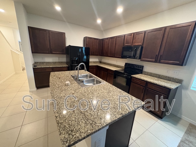 Building Photo - 32997 Kaloko Rd