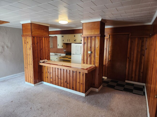 Primary Photo - Conveniently Located One Bedroom Apartment...