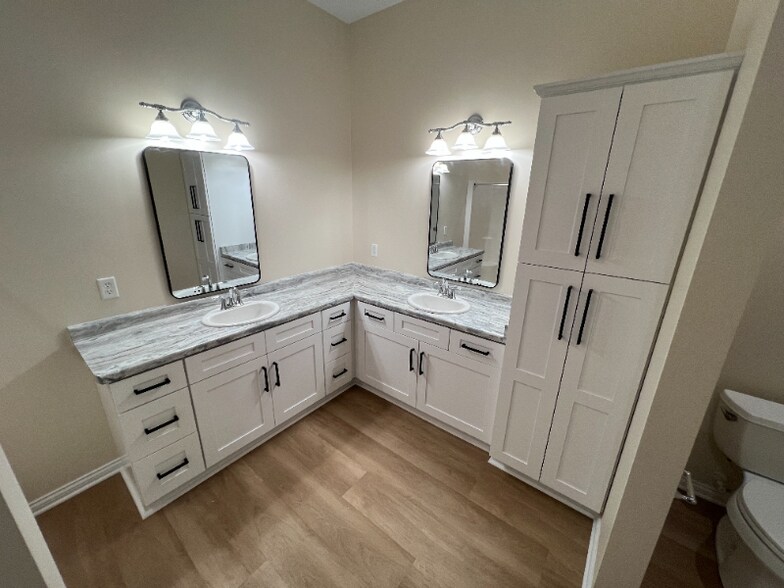 Building Photo - 6534 Casper Ct