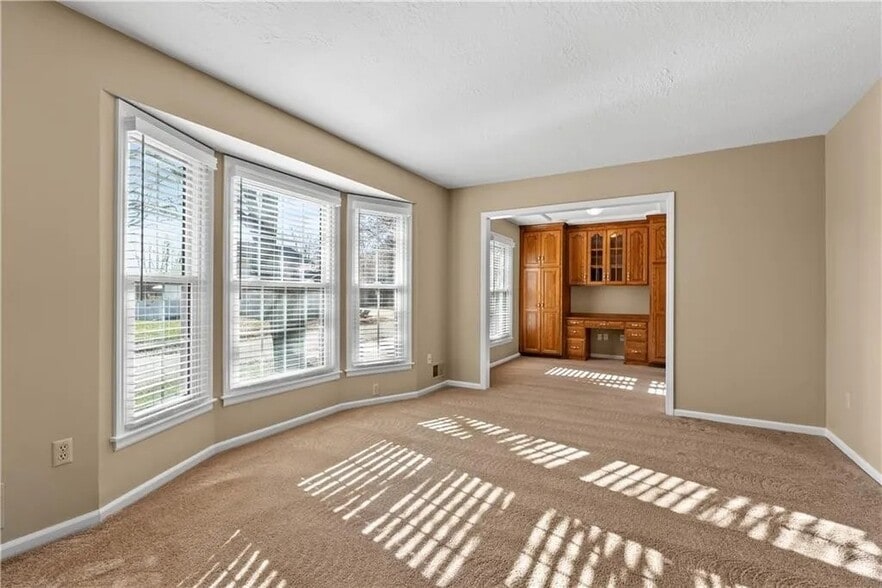 Living Room - 1502 SW 9th St