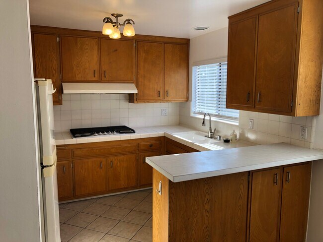 Building Photo - 5215 Sepulveda Blvd